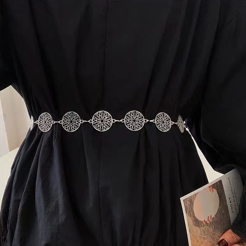 Eleganter runder Metallgürtel  – Body Jewelry Dress Bewertung und Preis